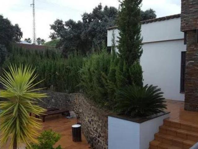 Chalet en venta en El Garrobo, Andalucía