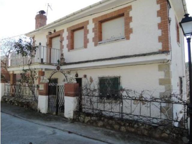 Chalet en venta en El Hoyo De Pinares, Castilla y León