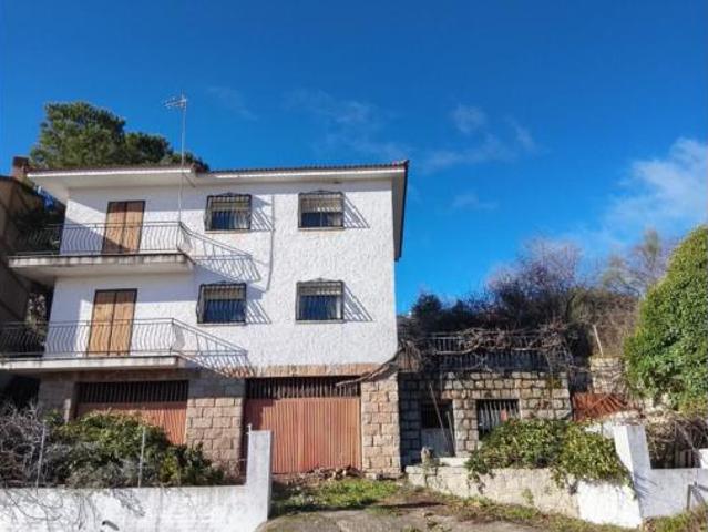 Chalet en venta en El Hoyo De Pinares, Castilla y León