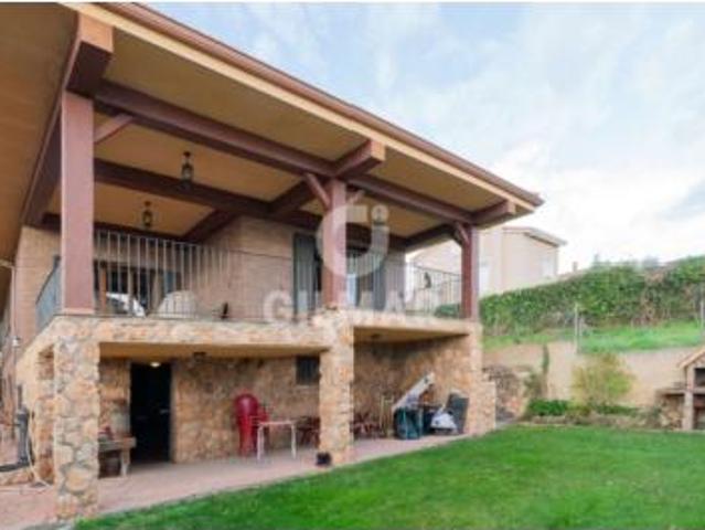 Villa en venta en El Molar, La Cabaña
