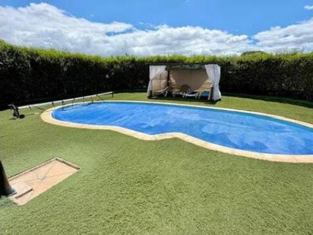 Chalet en venta en El Molar, Madrid