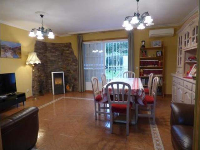 Villa en venta en El Molar
