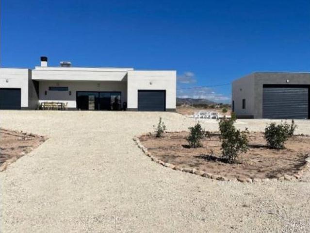 Chalet en venta en El Rodriguillo, el Vinalopó Mitjà / El Vinalopó Medio