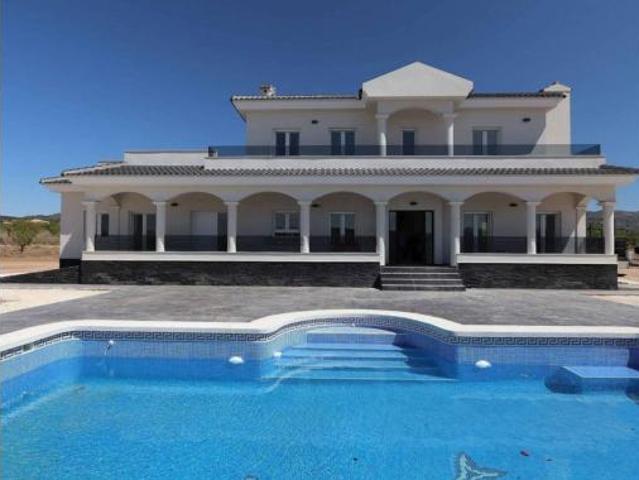 Chalet en venta en Úbeda, el Vinalopó Mitjà / El Vinalopó Medio