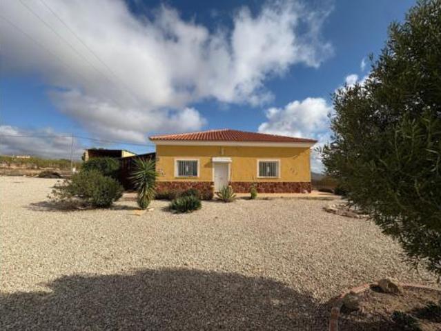 Chalet en venta en el Vinalopó Mitjà / El Vinalopó Medio, Valencia