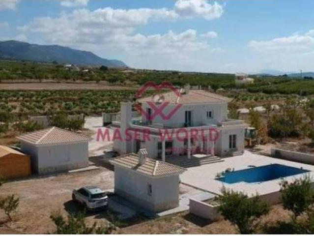 Chalet en venta en el Vinalopó Mitjà / El Vinalopó Medio, Valencia