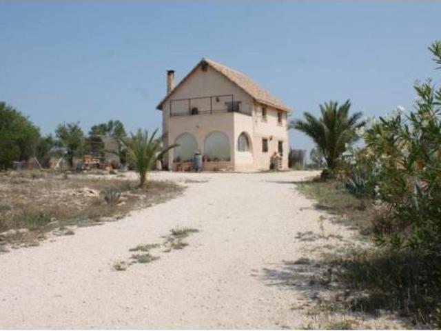 Chalet en venta en El Rodriguillo, el Vinalopó Mitjà / El Vinalopó Medio