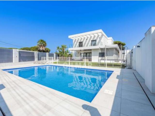 Chalet en venta en Sudamérica, Bahía de Cádiz