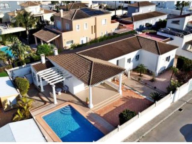 Chalet en venta en la Marina Alta, Valencia