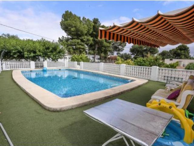 Chalet en venta en el Vinalopó Mitjà / El Vinalopó Medio, Valencia
