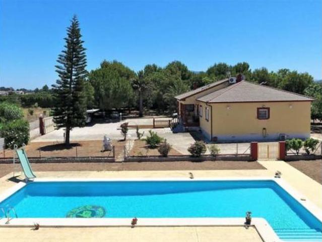 Chalet en venta en la Marina Alta, Valencia