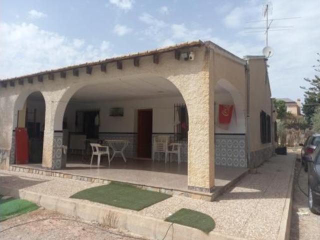 Chalet en venta en Algorós, el Baix Vinalopó