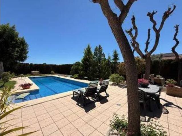 Chalet en venta en la Foia, el Baix Vinalopó