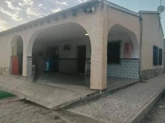 Chalet en venta en Matola, el Baix Vinalopó