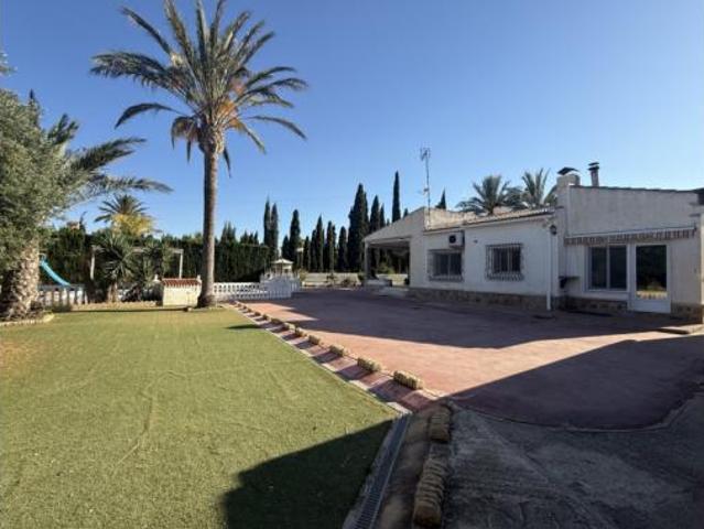 Chalet en venta en Penya de les Àguiles, el Baix Vinalopó