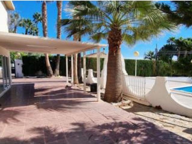 Chalet en venta en Penya de les Àguiles, el Baix Vinalopó