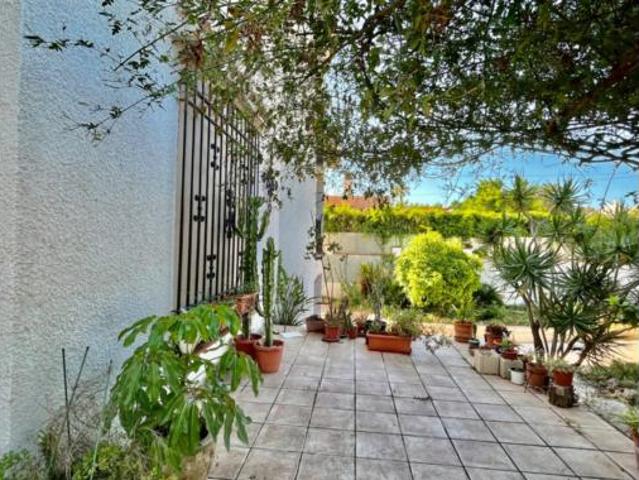 Chalet en venta en Atzavares, el Baix Vinalopó