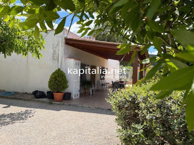 Casa en venta en la Vall d'Albaida, Valencia