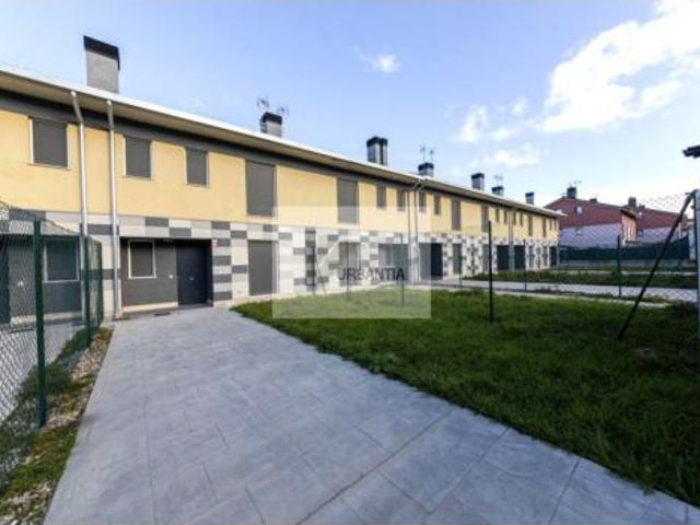 Chalet en venta en Izarbeibar-Novenera, Navarra