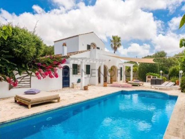 Villa en venta en Es Castell, Trebaluger