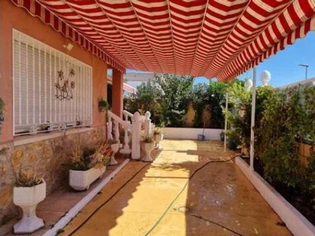 Chalet en venta en Primie/Los Cuervos, Escalona