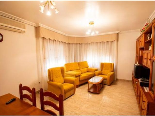 Chalet en venta en Escatrón, Zaragoza
