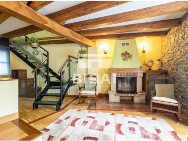 Chalet en venta en Eskoriatza, Guipúzcoa