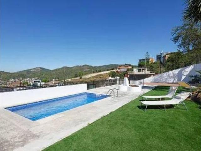 Chalet en venta en la Miranda, Baix Llobregat