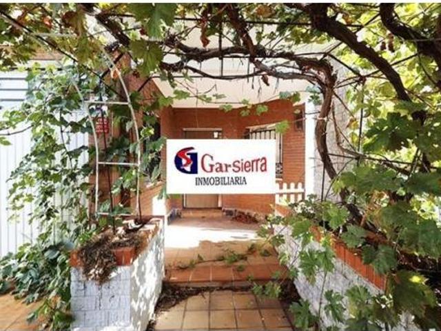 Chalet en venta en Esquivias, Castilla-La Mancha