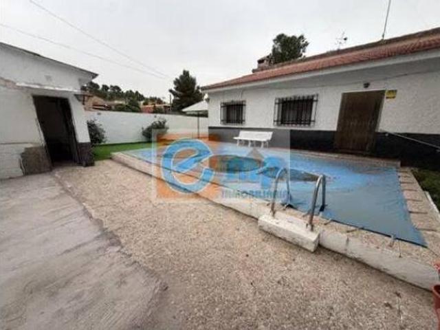 Chalet en venta en Esquivias, Castilla-La Mancha
