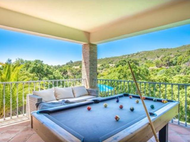 Chalet en venta en El Padrón, Costa del Sol Occidental