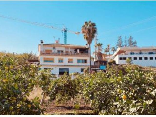 Chalet en venta en Barriada Islas Canarias, Costa del Sol Occidental