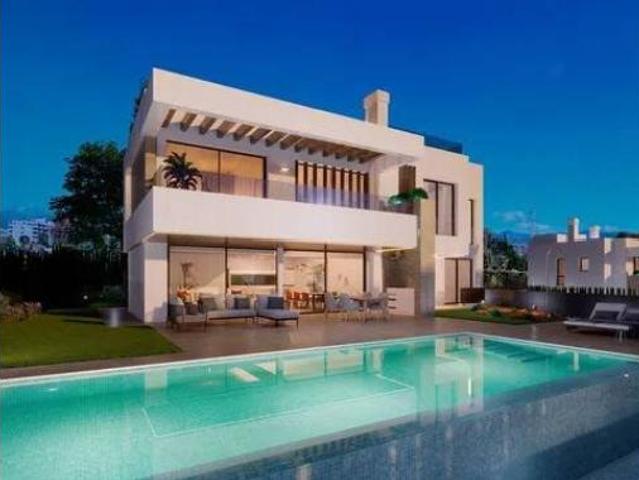 Chalet en venta en El Campanario Estepona, Costa del Sol Occidental
