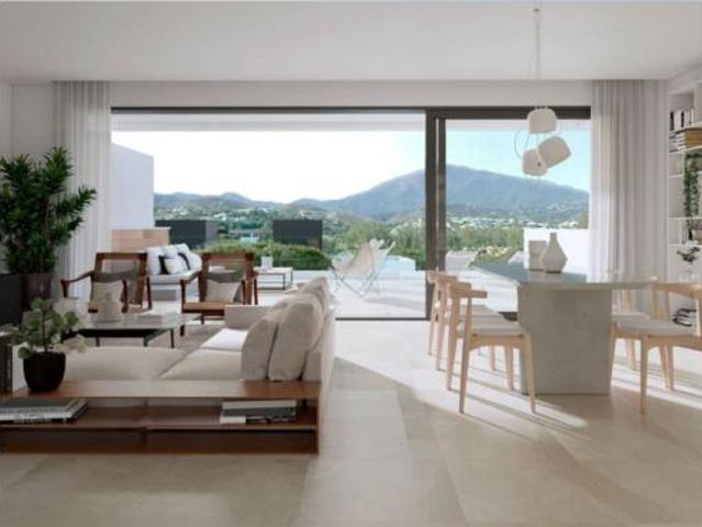 Villa en venta en Estepona, El Paraíso