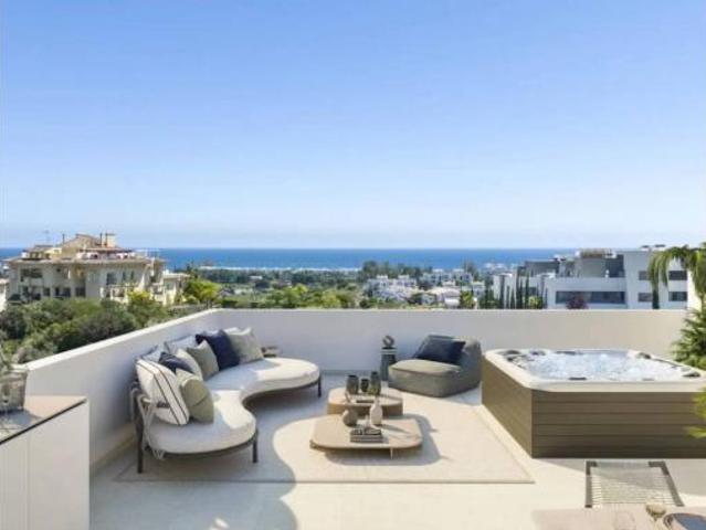 Chalet en venta en Los Granados Playa, Costa del Sol Occidental