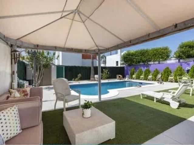 Chalet en venta en Atalaya, Costa del Sol Occidental