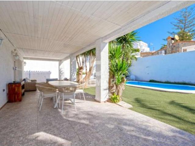 Chalet en venta en Urbanización Puerto Estepona (Seghers), Costa del Sol Occidental