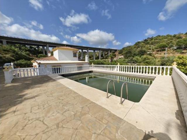 Chalet en venta en Resinera-Voladilla, Costa del Sol Occidental