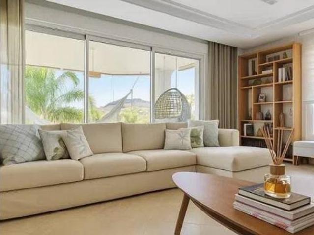 Chalet en venta en Resinera-Voladilla, Costa del Sol Occidental