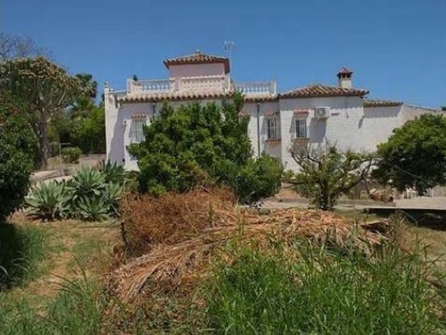Chalet en venta en Las Lomas, Costa del Sol Occidental