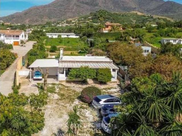 Chalet en venta en Estebuna, Costa del Sol Occidental