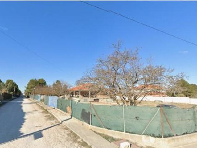 Chalet en venta en Estremera, Madrid