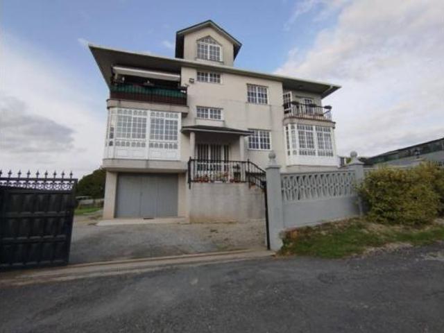 Chalet en venta en Ferrol, Galicia