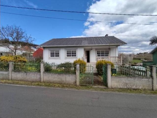 Chalet en venta en Mandiá, Ferrol