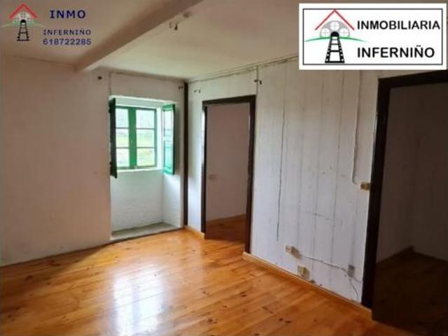 Chalet en venta en Brión, Ferrol