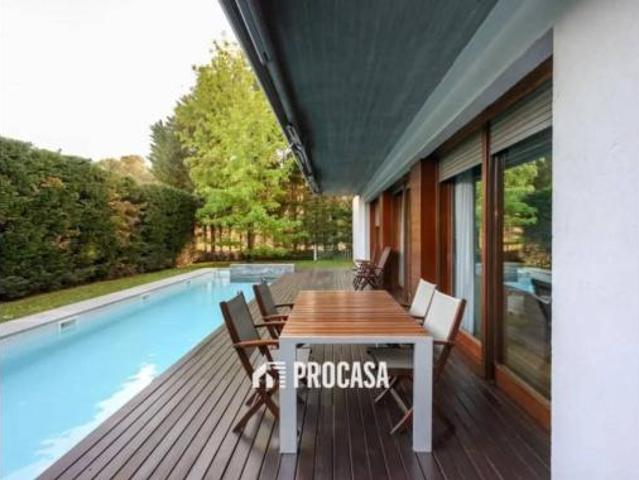 Chalet en venta en Figueres, Girona
