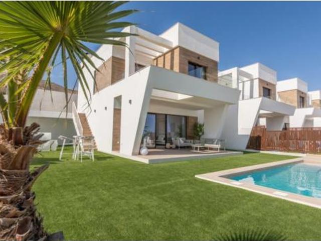 Chalet en venta en la Marina Baixa, Valencia