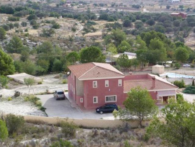 Chalet en venta en la Marina Baixa, Valencia
