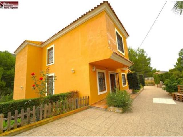 Chalet en venta en la Marina Baixa, Valencia