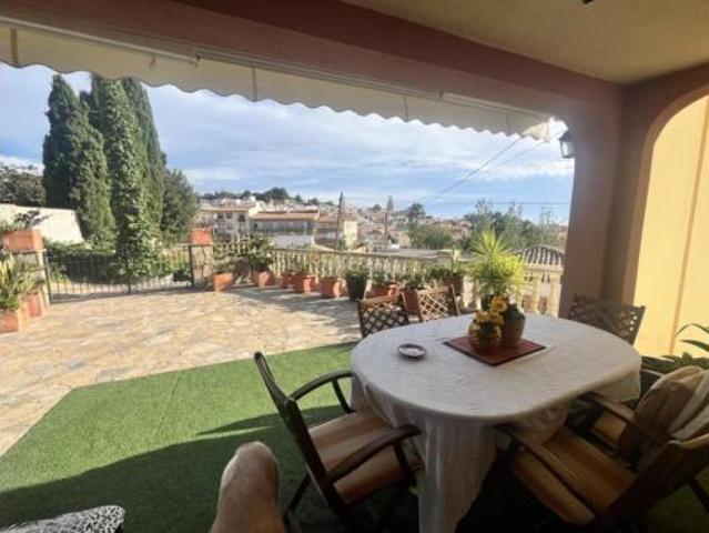 Chalet en venta en la Marina Baixa, Valencia